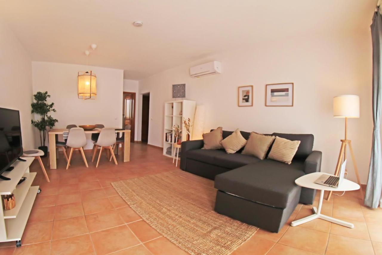 Ml Central Vila Apartment การ์วอยโร ภายนอก รูปภาพ